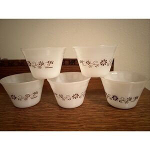 5 Piece Dynaware Milk Glass Brown Daisy 6 oz. Custard Cups.